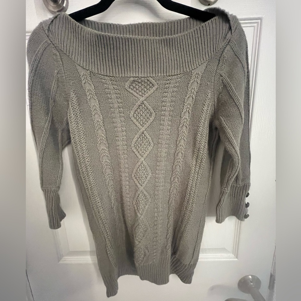 Gray 3/4 Sleeve Cable Knit Sweater